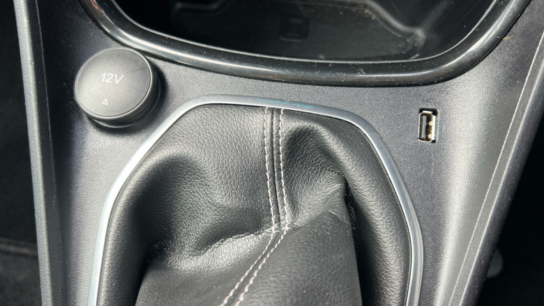 Ford Puma 1.0 EcoBoost Hybrid mHEV Titanium 5dr Petrol Hatchback